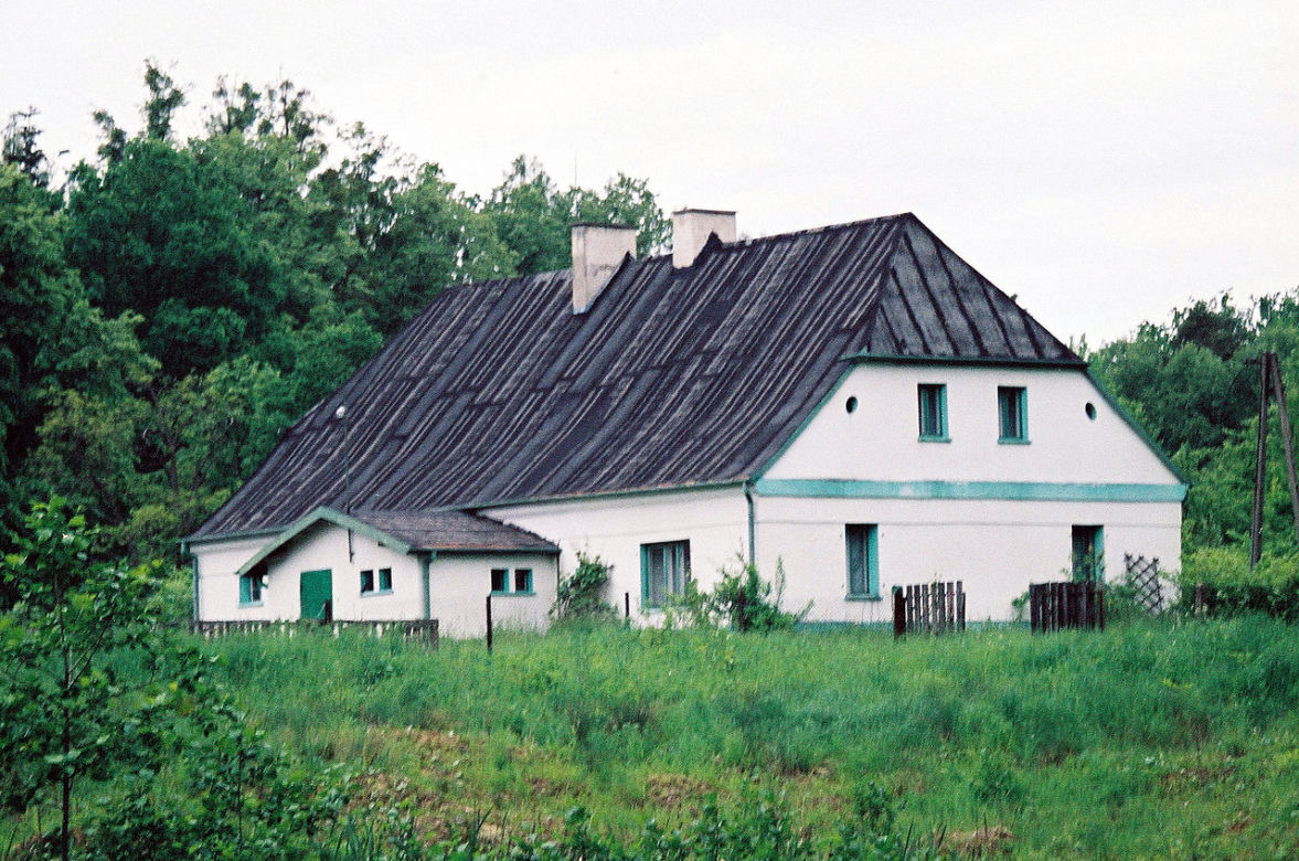 Dawna lesniczówka w Cielcu