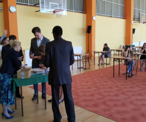 Matura 2018. Za nami egzamin z matematyki. Jakie wrażenia mieli bydgoscy maturzyści? [ZDJĘCIA]