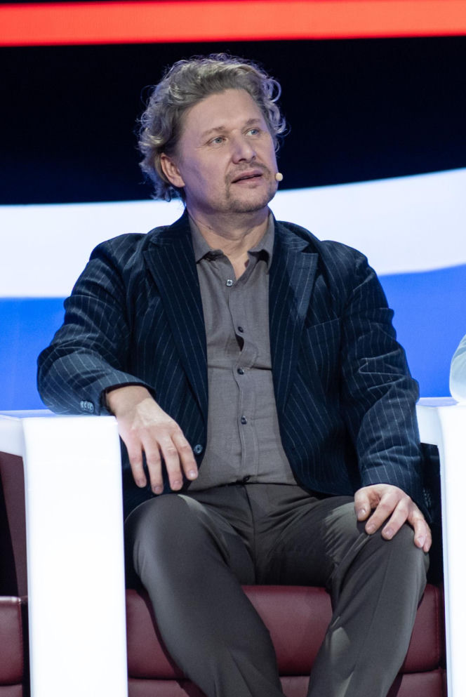 "Omnibus - szybcy i mądrzy"