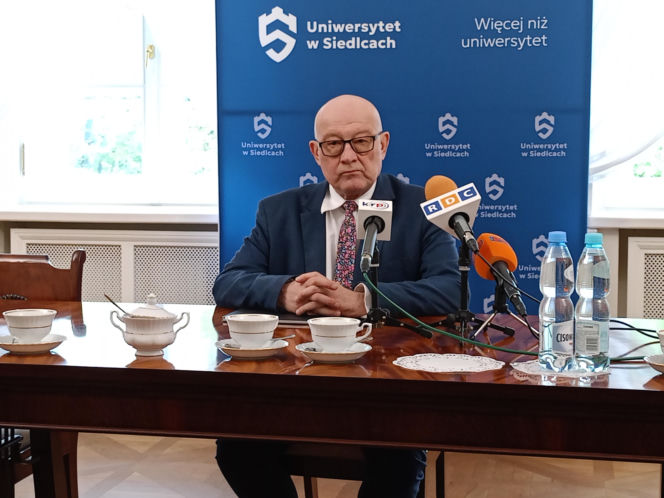Rektor Uniwersytetu w Siedlcach Mirosław Minkina zawieszony w obowiązkach!