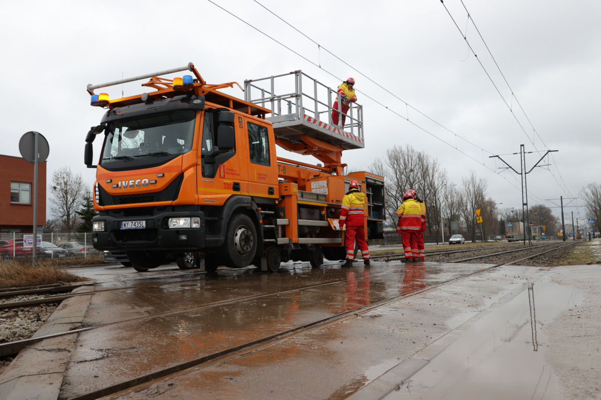 Poważna awaria na Żeraniu. Tramwaje kursują na skróconej trasie
