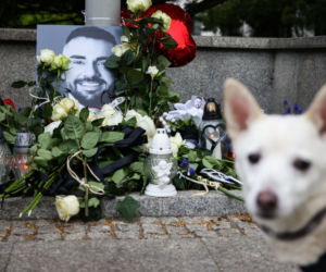 Poświęcił im swoją kampanię wyborczą. Przyszły na pogrzeb Łukasza Litewki. Oczy od razu się zaszkliły