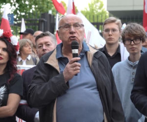 Manifestacja ROG w Warszawie. Żądali reparacji