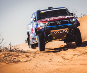 Kuba Przygoński i Toyota Hilux 