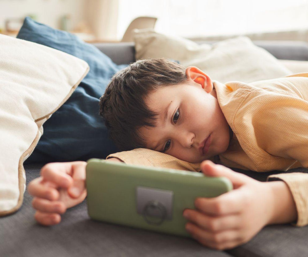 „Mózg popcornowy” to cichy problem nastolatków. To musisz zrobić