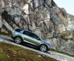 Land Rover Discovery Sport 2015