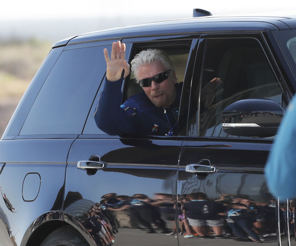 Miliarder Richard Branson poleciał w kosmos 