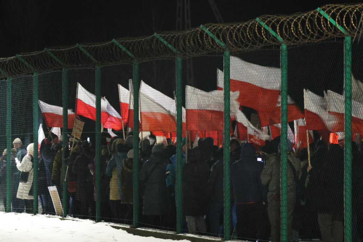 Przytuły Stare. Protest przed więzieniem w obronie Macieja Wąsika