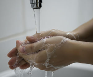 Zanieczyszczenie wody w gminie Kosakowo. Wprowadzono pełny zakaz spożycia! Zagrożenie dla życia i zdrowia