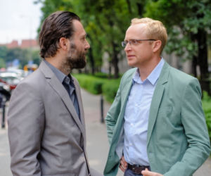 Przepis na życie 5 sezon odcinek 60 (odc. 8). Andrzej (Piotr Adamczyk), Tadeusz (Bartłomiej Świderski)