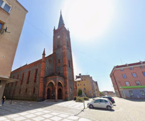 To jedno z najpiękniejszych miast na Dolnym Śląsku. Leży na skale i zachwyca widokami!