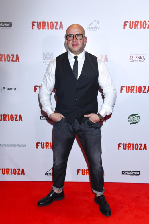 Tomasz Oświeciński filmową gwiazdą produkcji Vegi. Tak celebryta zmieniał się przez lata