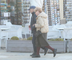 Stefan Friedmann z żoną na spacerze