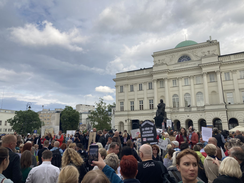 Marsz Strajku Kobiet "Ani jednej więcej!"