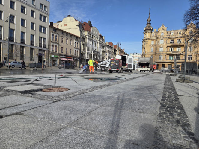 Tak teraz wygląda Plac Wolności w Bydgoszczy. Zaglądamy na plac budowy!