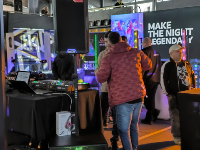 MUSIC DJ EVENT & MEDIA