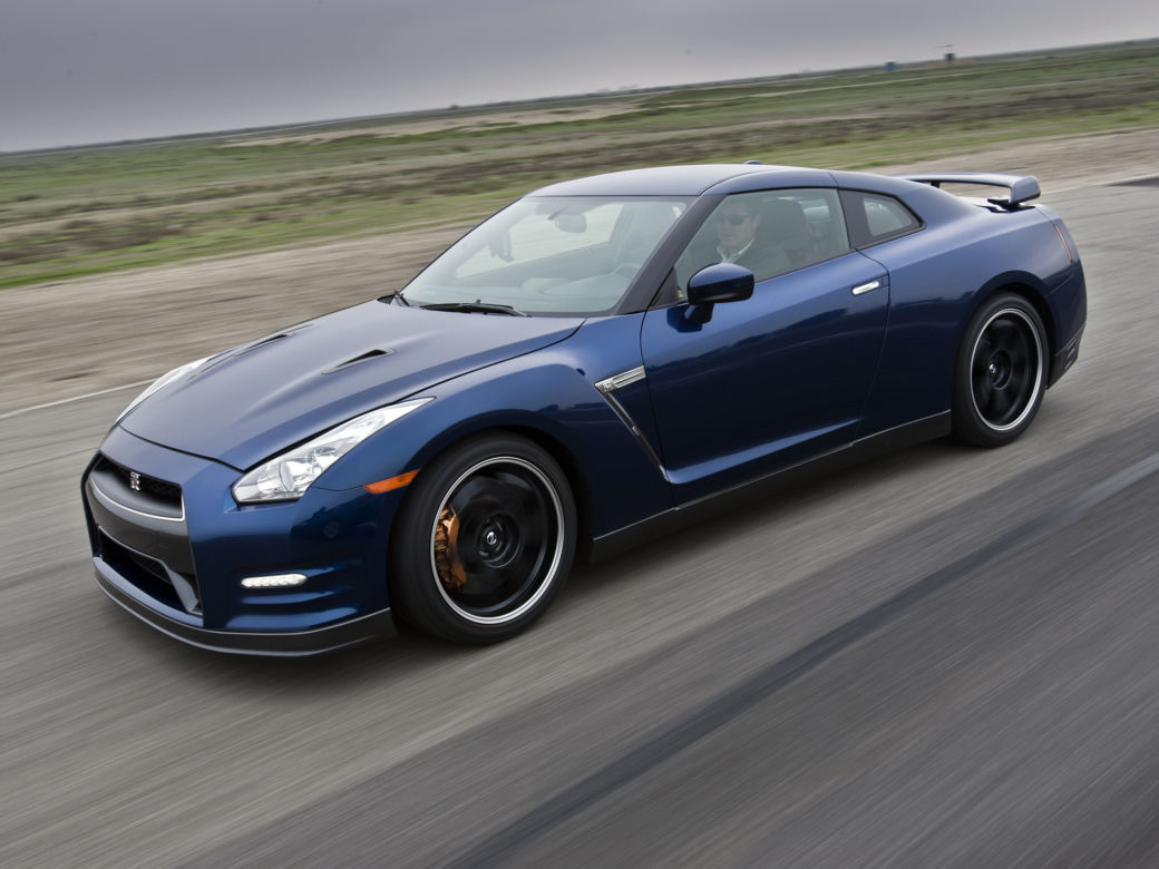 Nissan GT-R