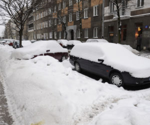 Zima nie odpuszcza! Synie śnieg, wraca mróz