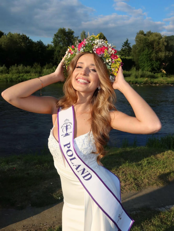 Miss Polski Oliwia Mikulska na stadionie i nie tylko