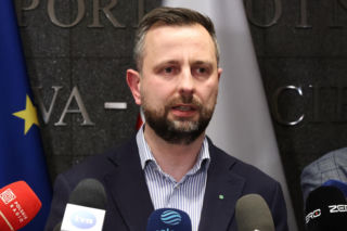 Szef MON o projekcie prezydenta ws. polskiego SAFE. Przedstawię pomysł. Zrobi to w specjalny sposób!