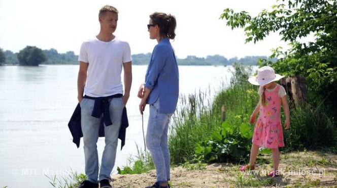 M jak miłość odc. 1022. Paweł Zduński (Rafał Mroczek), Ala (Olga Frycz), Basia (Gabriela Raczyńska)