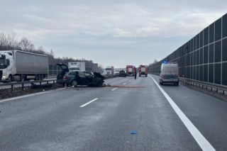 Wypadek na autostradzie A4! Kobieta straciła panowanie nad autem, dziecko trafiło do szpitala