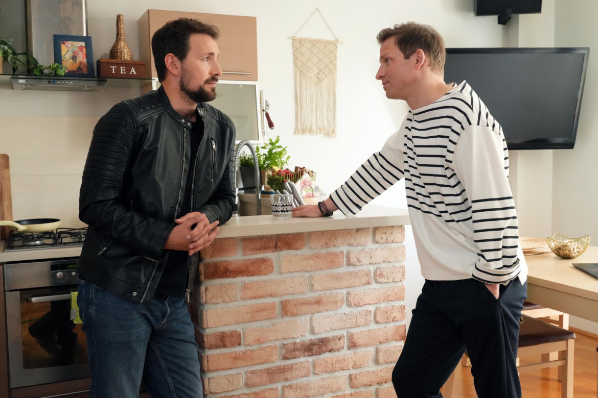 Barwy szczęścia, odcinek 3254. Marcin Kodur (Oskar Stoczyński), Łukasz (Michał Rolnicki)