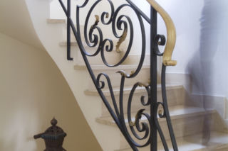 Balustrady schodowe ZDJĘCIA i porady: 13 inspiracji na balustrady we wnętrzu