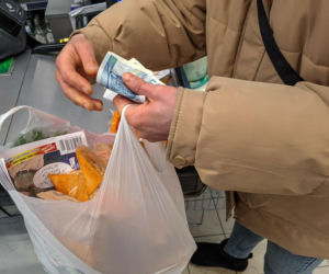 Niedziele handlowe 2026. Czy 25 stycznia sklepy otwarte? 