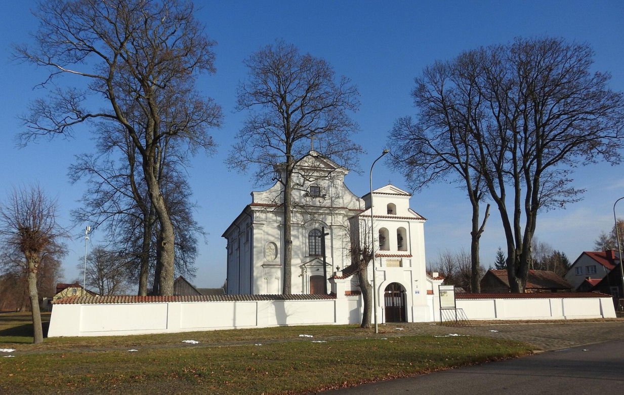 Tej miejscowości nikt w ogóle nie kojarzy z Podlasiem! Leży na samym końcu województwa
