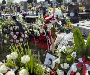 Tak wygląda grób Łukasza Litewki dzień po pogrzebie. Widok rozdziera serce