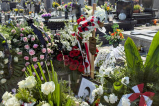 Tak wygląda grób Łukasza Litewki dzień po pogrzebie. Widok rozdziera serce