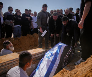 Wojna do całkowitego upadku reżimu. Czy Iran jest w stanie przetrwać ataki USA i Izraela?