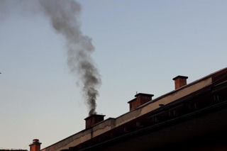 Wymienisz piec na nowy – miasto zwolni cię z podatku od nieruchomości. Nowy pomysł władz Nowego Sącza