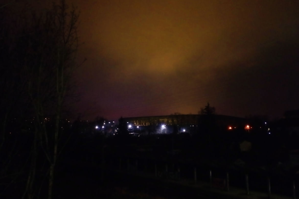 Pomarańczowa łuna nad Szczecinem
