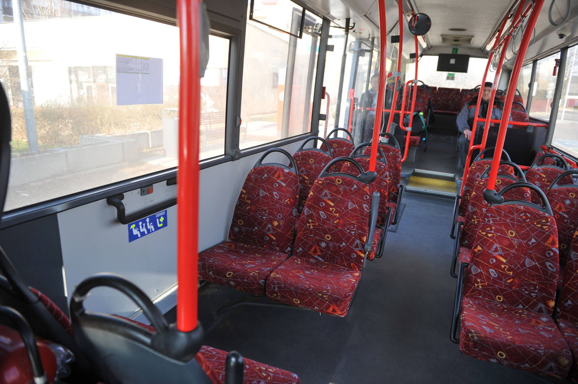 Skandal w Legionowie. Mężczyzna z promilem alkoholu siedział za kierownicą miejskiego autobusu