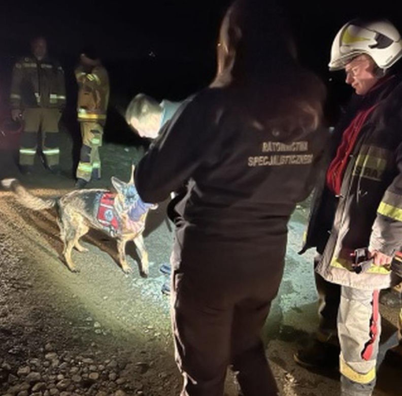 43-latek szukał poroża i zgubił się w lesie. Finał olbrzymiej akcji ratunkowej