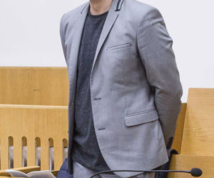 DARIUSZ K. W SĄDZIE
