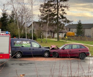 Wypadek na trasie trasie Sikorz - Trzciany! Jedna osoba w szpitalu! [ZDJĘCIA] 