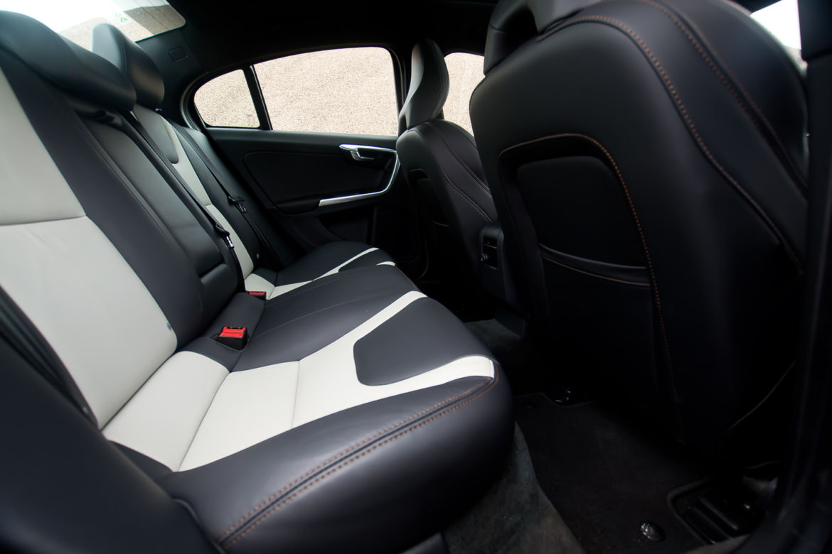 Volvo S60 Cross Country D4 AWD Summum
