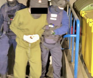 19-latek dokonał ataku w szkole w Ostrołęce. Usłyszał zarzuty