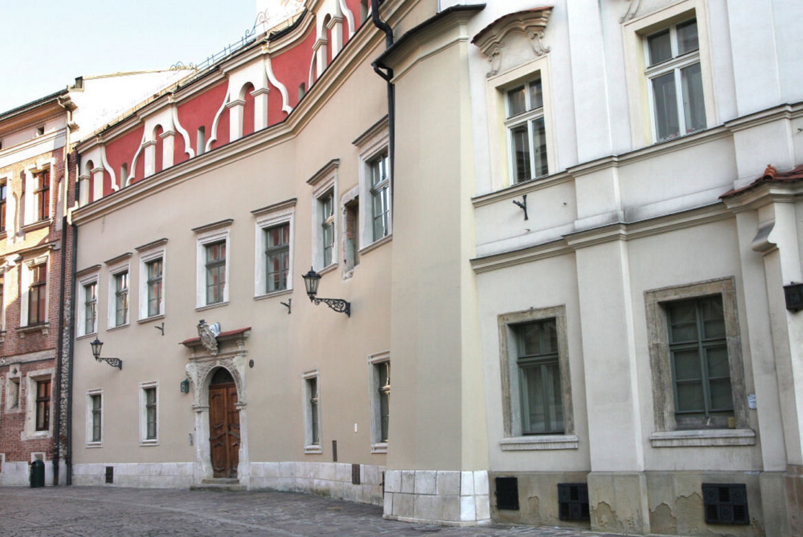 Tak mieszka Stanisław Dziwisz w Krakowie