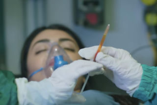 Panna młoda, odcinek 32. Hancer