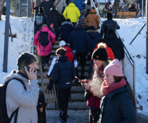 Fatalne warunki w Tatrach. Jest mroźno, ślisko, a szlaki są zasypane śniegiem. TPN ostrzega turystów