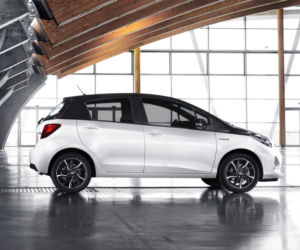 Toyota Yaris Bi-Tone 