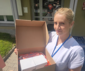 Eska Dowozi w Radomiu: Katarzyna, słuchaczka radia, która na co dzień pomaga ludziom wrócić do zdrowia