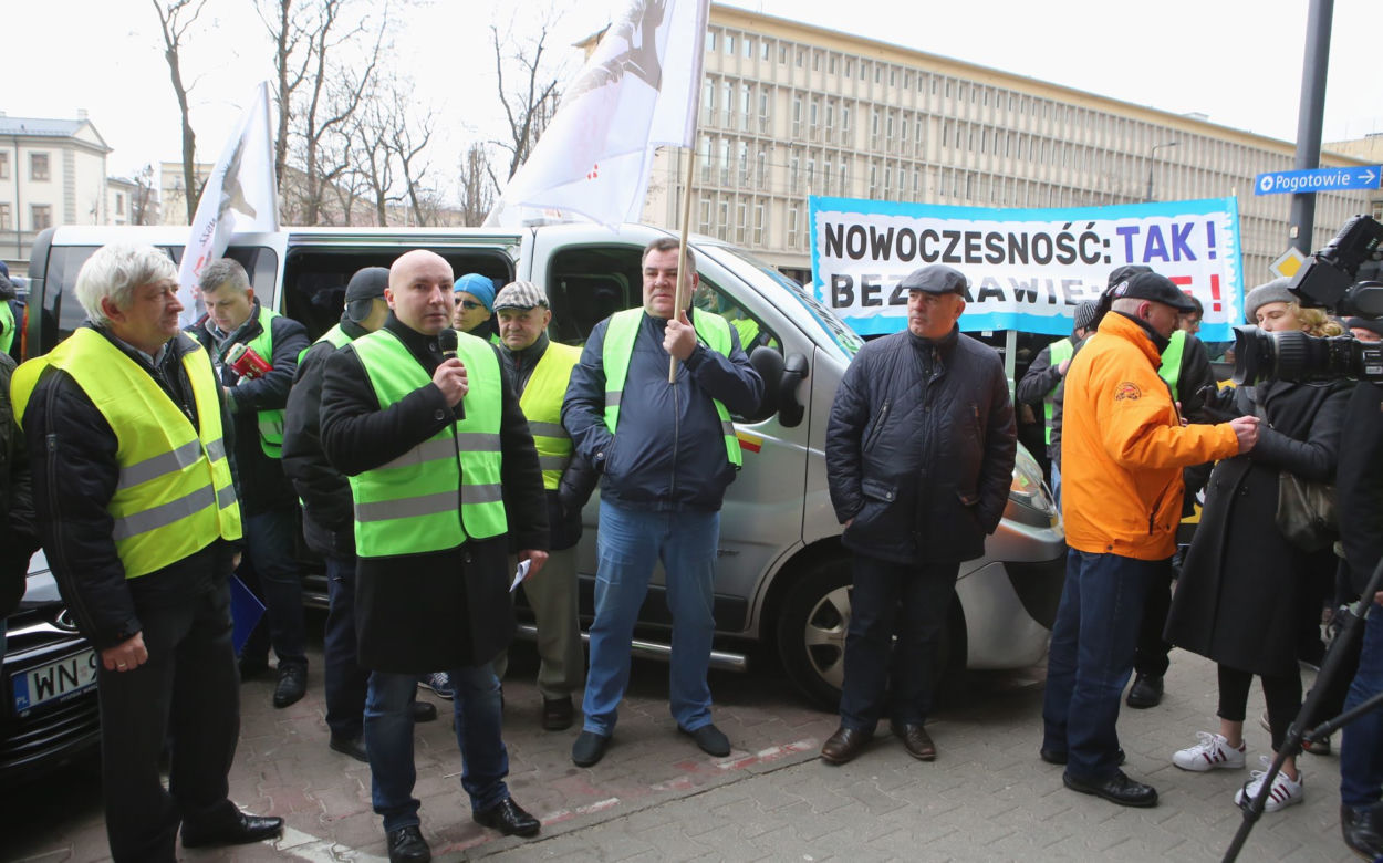 Protest taksówkarzy w Warszawie