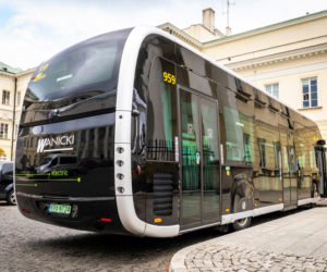 Elektryczny autobus z Hiszpanii testowany na stołecznych drogach