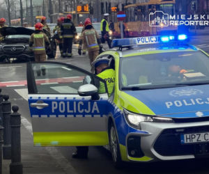 Jechali do wykolejonego tramwaju, doszło do wypadku. Trzy osoby ranne