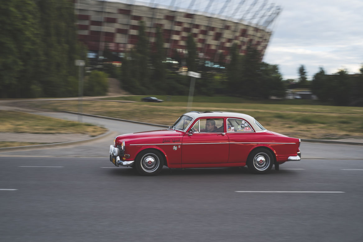 Spotkanie Youngtimer Warsaw pod PGE Narodowym